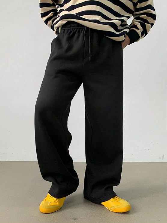 ASTHETIC BLACK BAGGY TRACKPANT